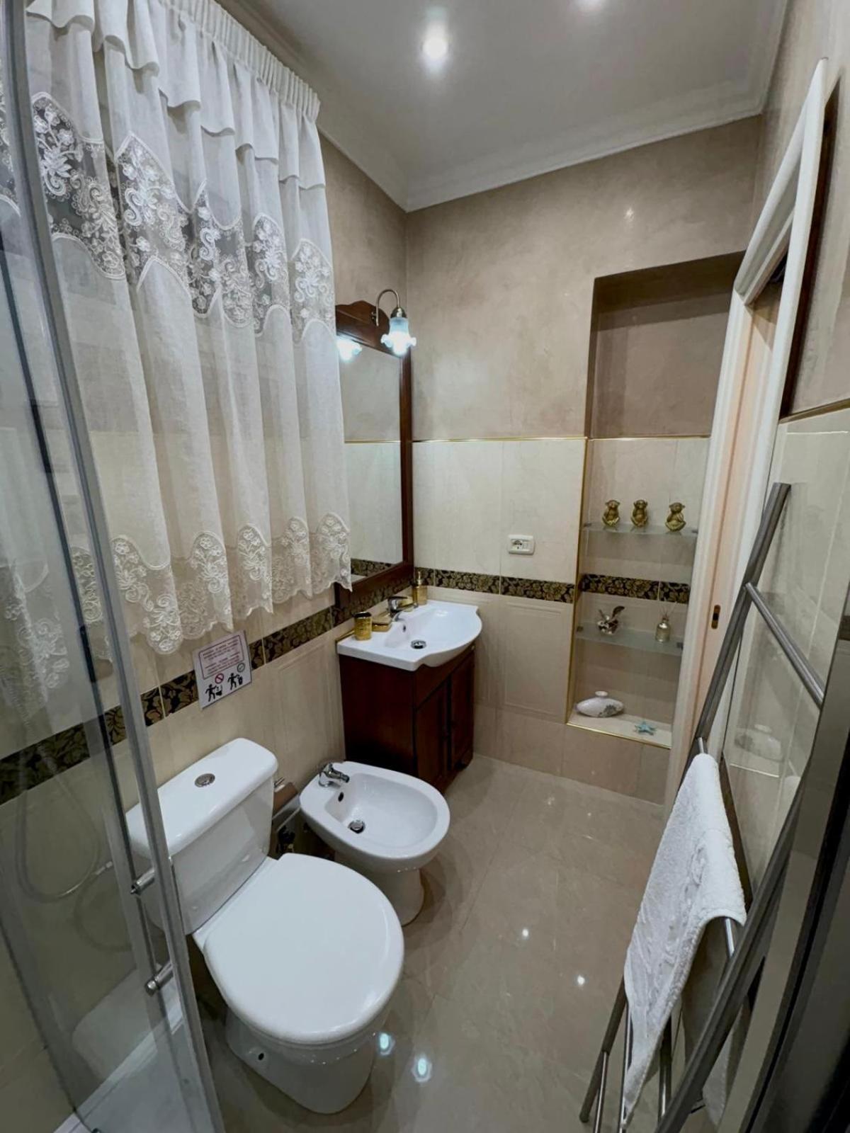 Апартаменты Roc House Катания Экстерьер фото