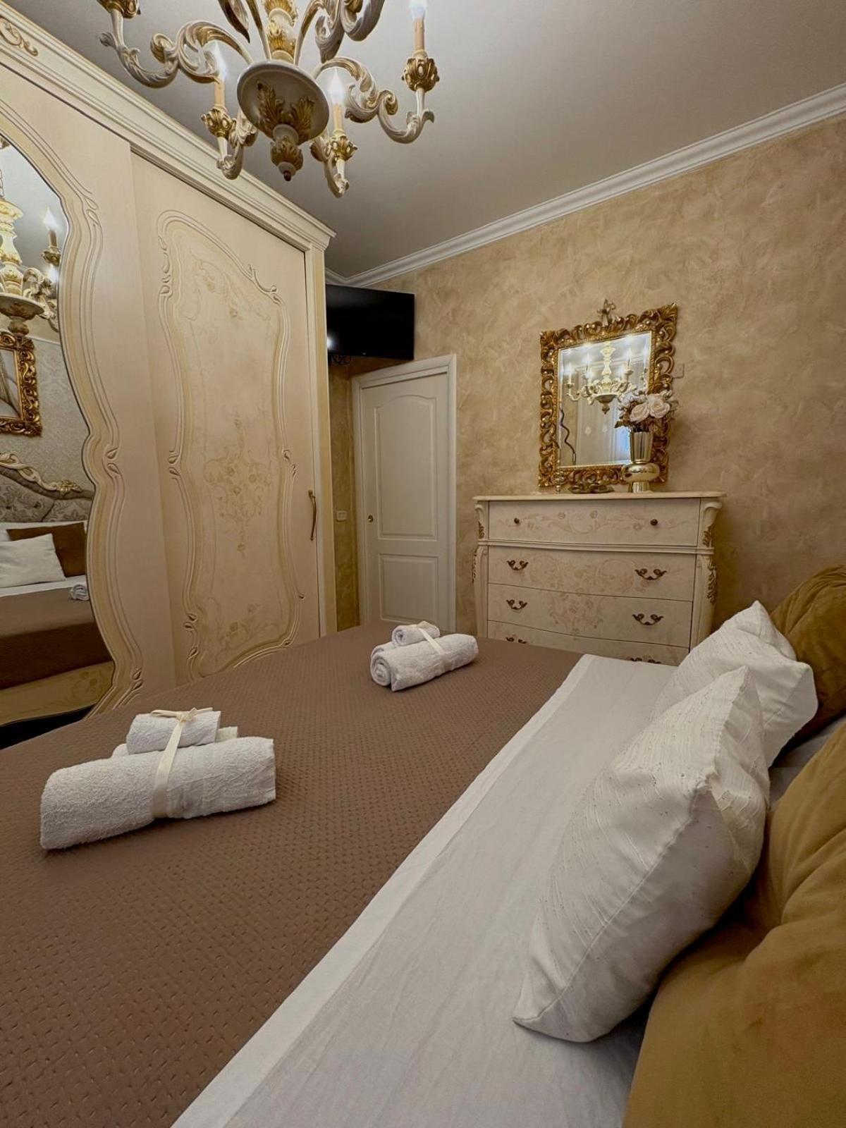 Апартаменты Roc House Катания Экстерьер фото