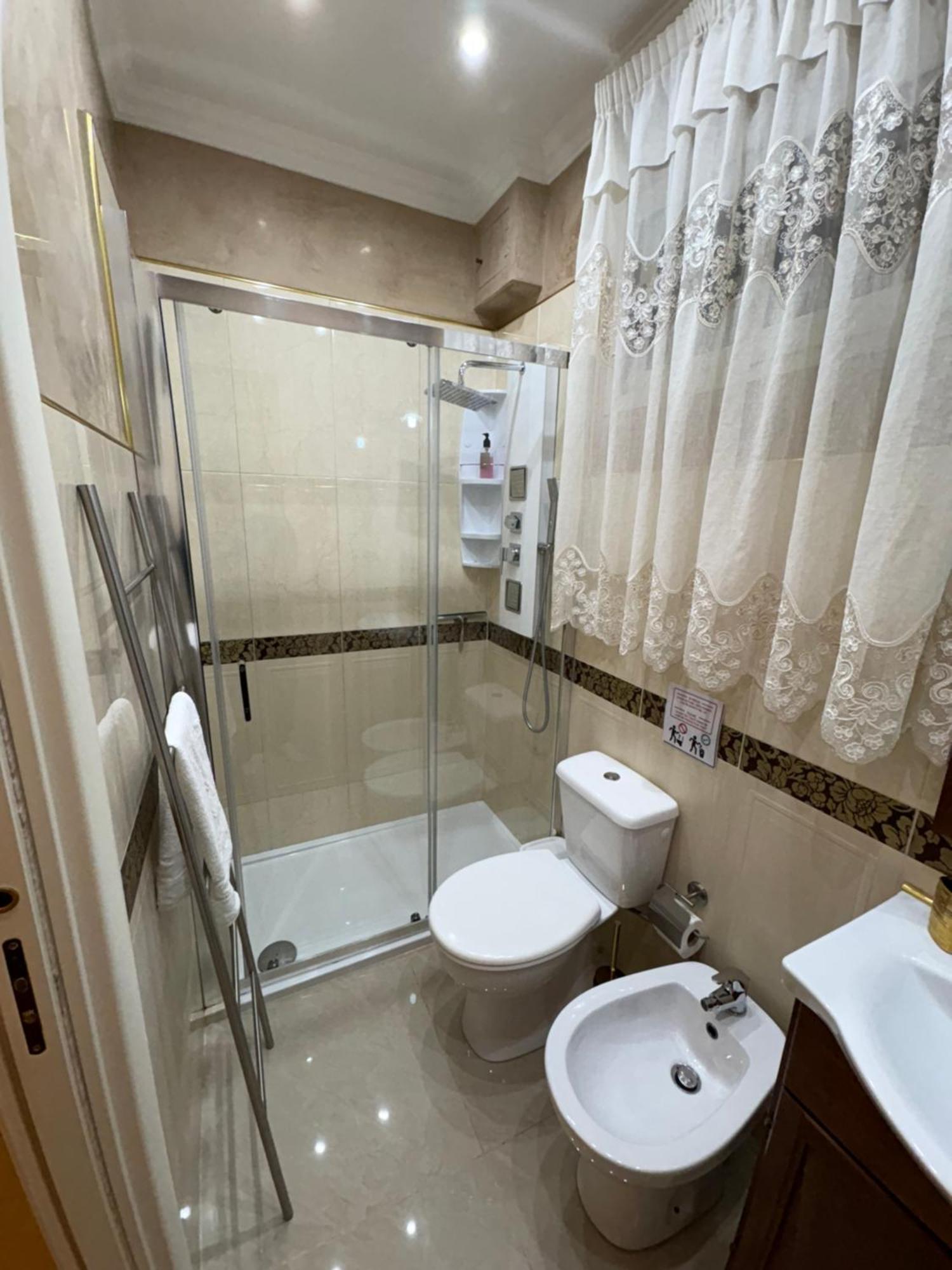 Апартаменты Roc House Катания Экстерьер фото